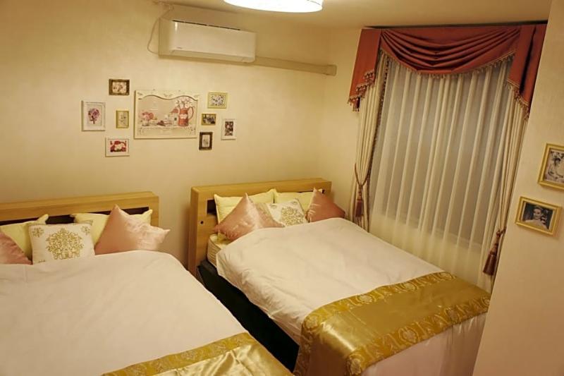 Cafe&Hostel Kimi To Ichigo Osaka Exterior photo
